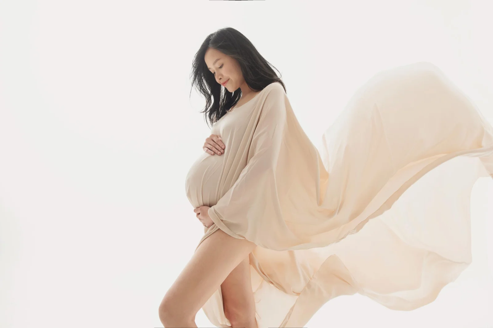 How to Prepare for a Maternity Photoshoot in Sydney: Top 10 Expert Tips from Orpico Photography 2 Maternity Photoshoot - Orpico