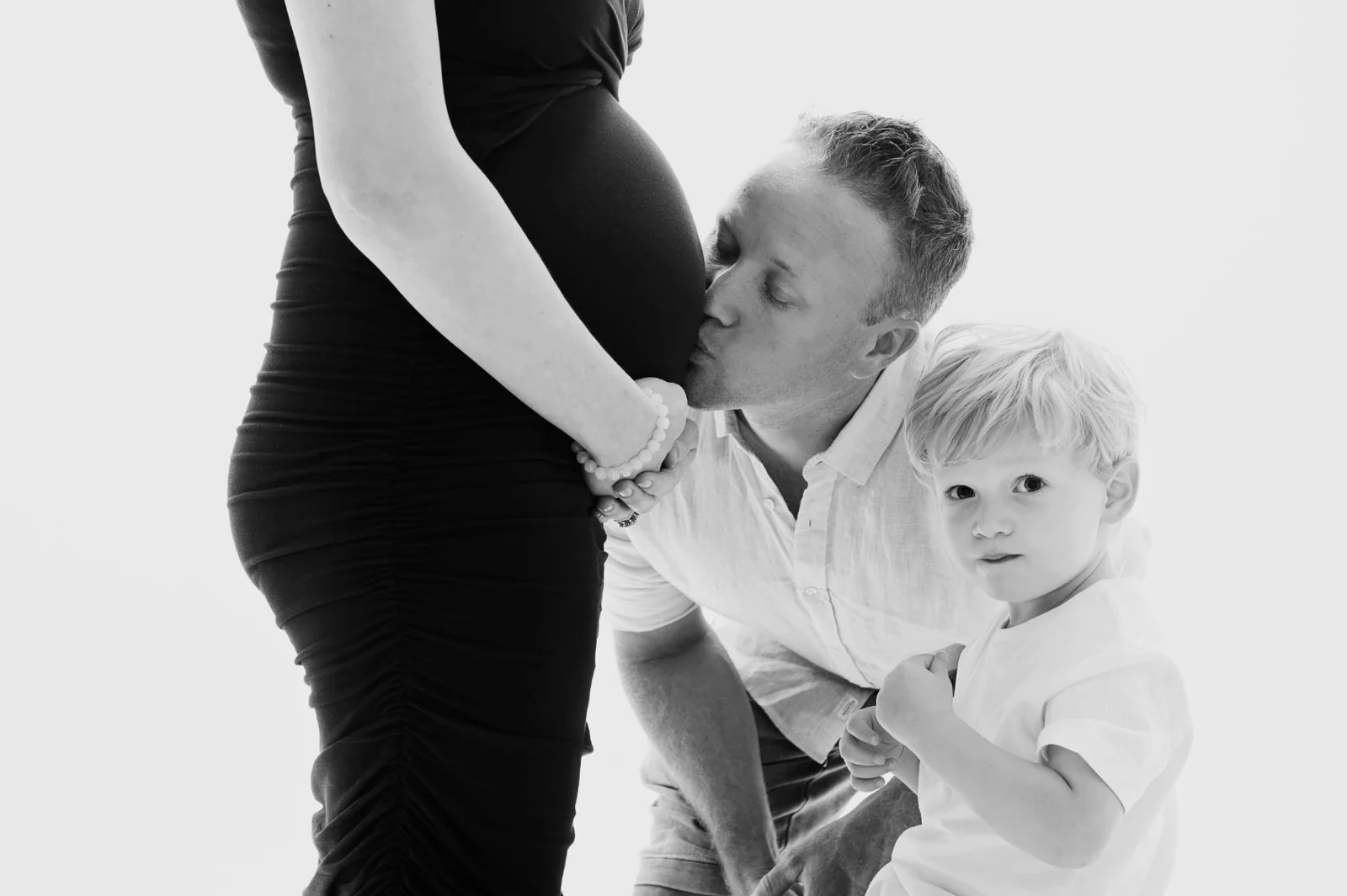How to Prepare for a Maternity Photoshoot in Sydney: Top 10 Expert Tips from Orpico Photography 3 Maternity Photoshoot - Orpico